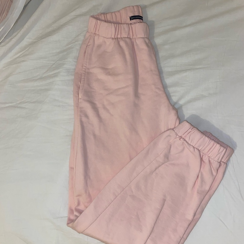 BRANDY MELVILLE ROSA SWEATPANTS
